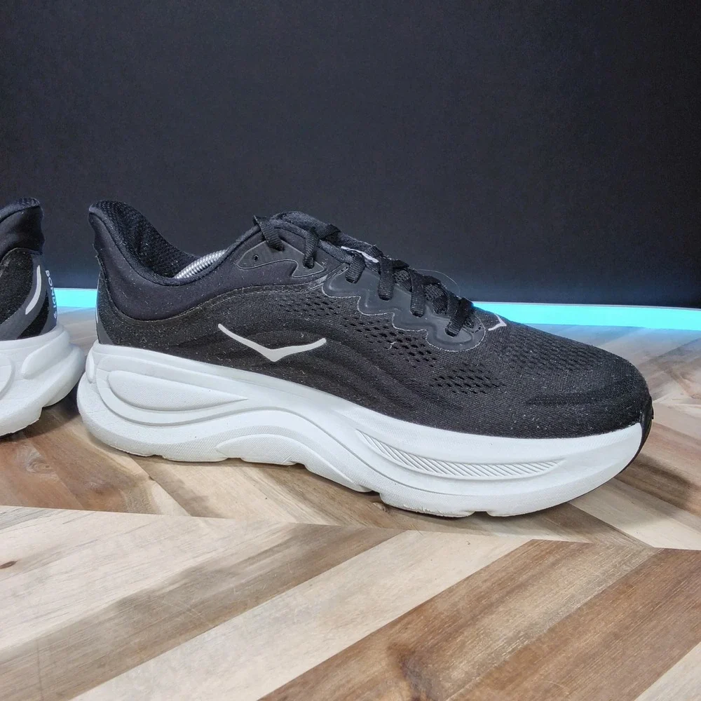 Hoka One One pre owned